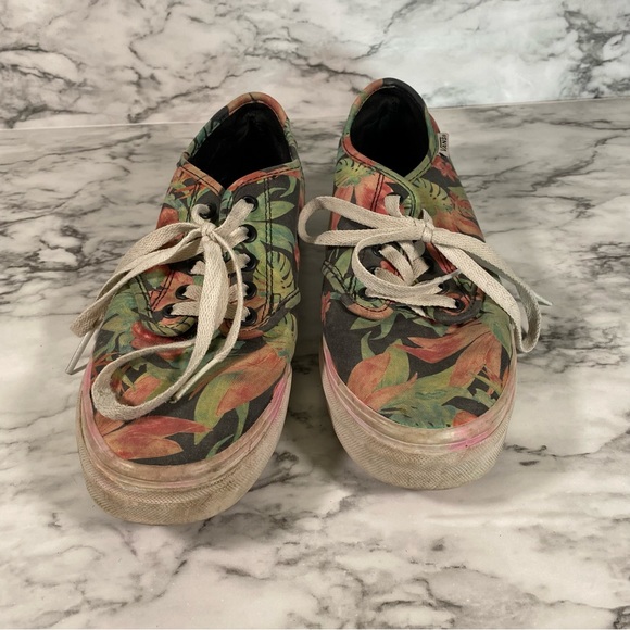 Vans Shoes - Vans - tropical print